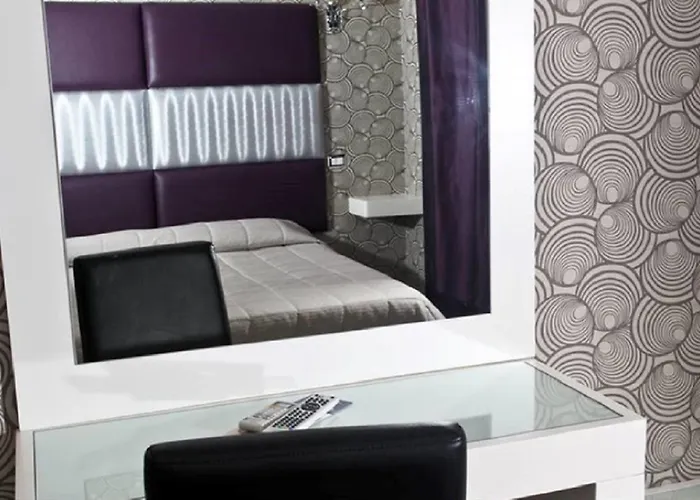 Nardizzi Americana Hotell 2*