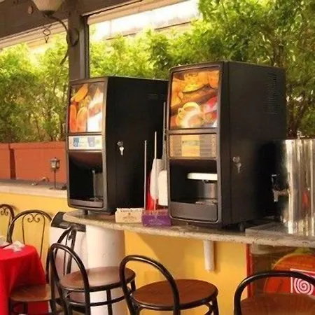 Nardizzi Americana Hotel Rome