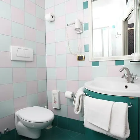 Nardizzi Americana 2* Rome