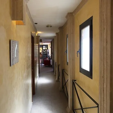 Nardizzi Americana Hotel Rome