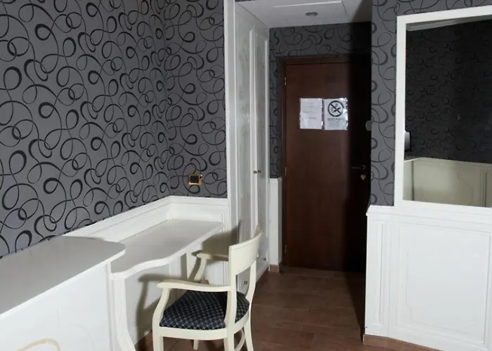 Ξενοδοχείο Nardizzi Americana 2*